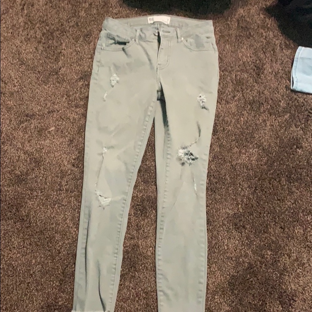 Skinny jeans
